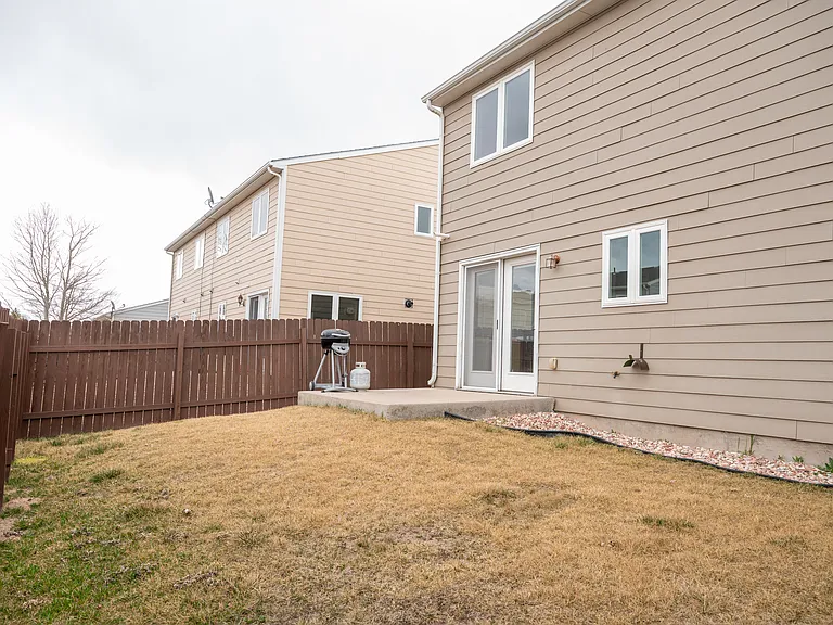 1007 Boswell Dr — Photo 29