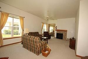 4th image of N57W24091 N Sycamore Cir
