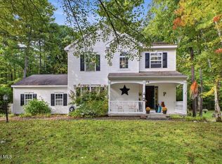 72 Kettles Way, Queensbury, NY 12804