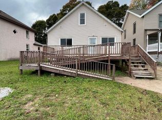 209 W Chocolay St, Munising, MI 49862