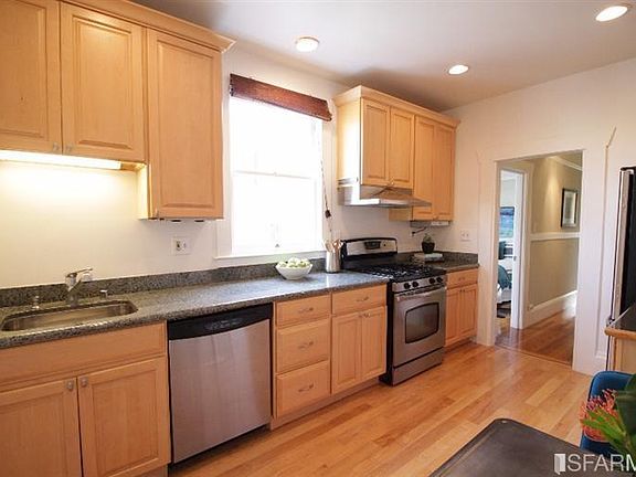 5th image of 2709 Bryant St
