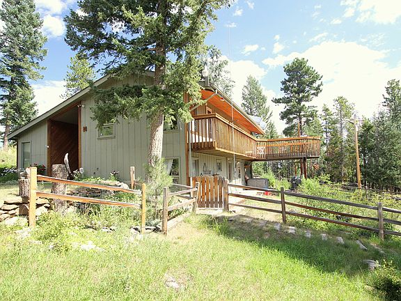 Deck and Fenced Yard
