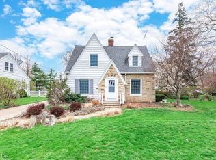 1131 State St, Vermilion, OH 44089