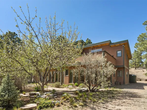 96 Los Altos De Cicuye, Pecos, NM 87552