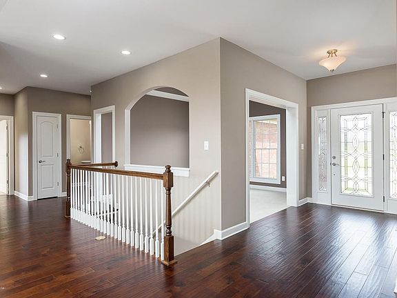 00410526 Lilly Garden Dr - INTERNET