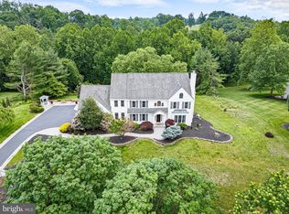 2 Pheasants Rdg N, Wilmington, DE 19807