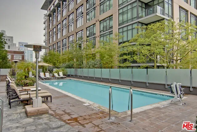 1111 S Grand Ave #506 — Photo 19