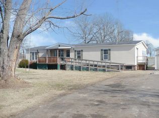 236 Joyner Hill Rd, Bells, TN 38006