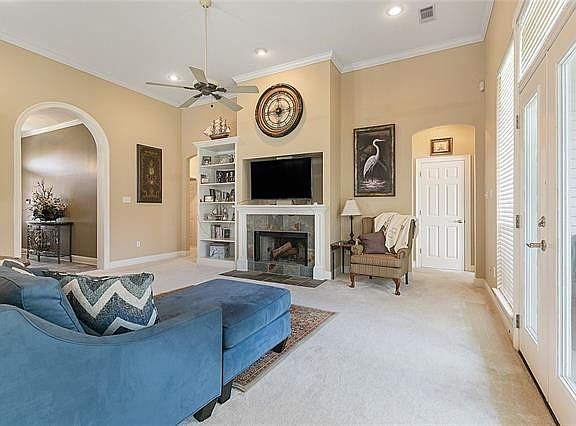 2nd image of 1100 Forest Ridge Loop