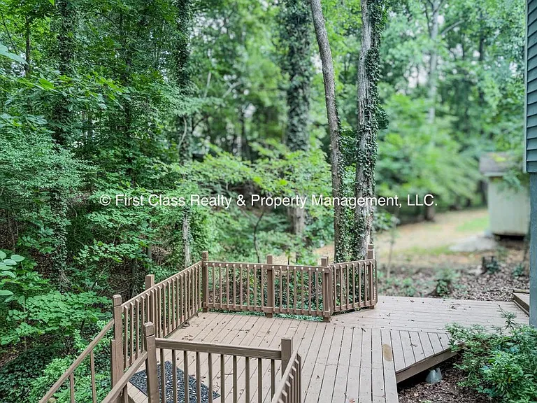 8015 Tiburon Cir — Photo 42
