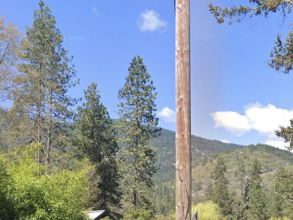 4th image of 8812 Rogue River Hwy Unit A