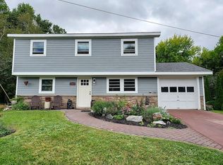 13 Lakeside Ct, Plattsburgh, NY 12901
