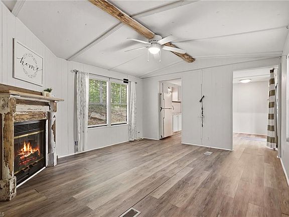 3rd image of 309 Tom Caudle Rd