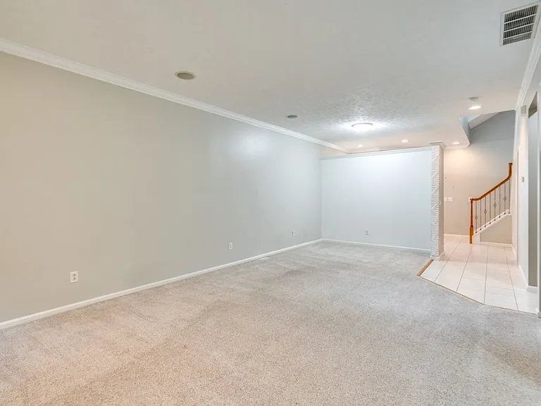 2708 Wyndgate Ct — Photo 12