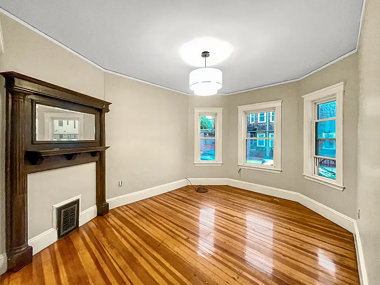 56 Dorset St #1 — Photo 5