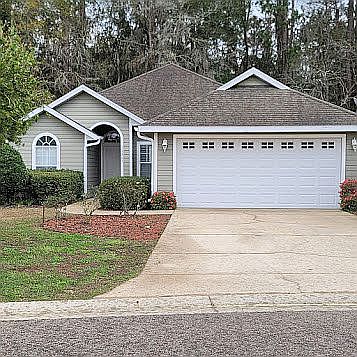 1st image of 11761 NW 60th Dr