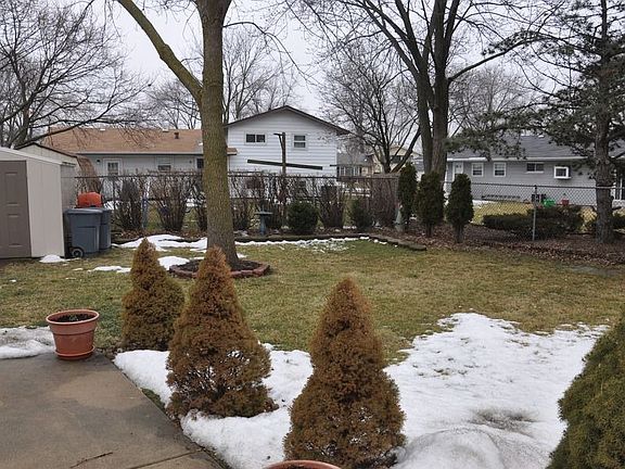 4th image of 270 Cottonwood Dr