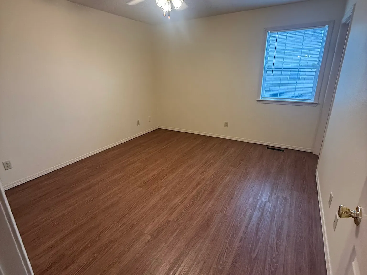 1516 Fair Park Circle - 1 — Photo 4