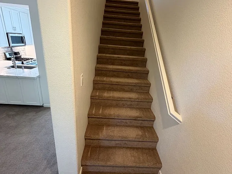 172 Beach Side Ct — Photo 13