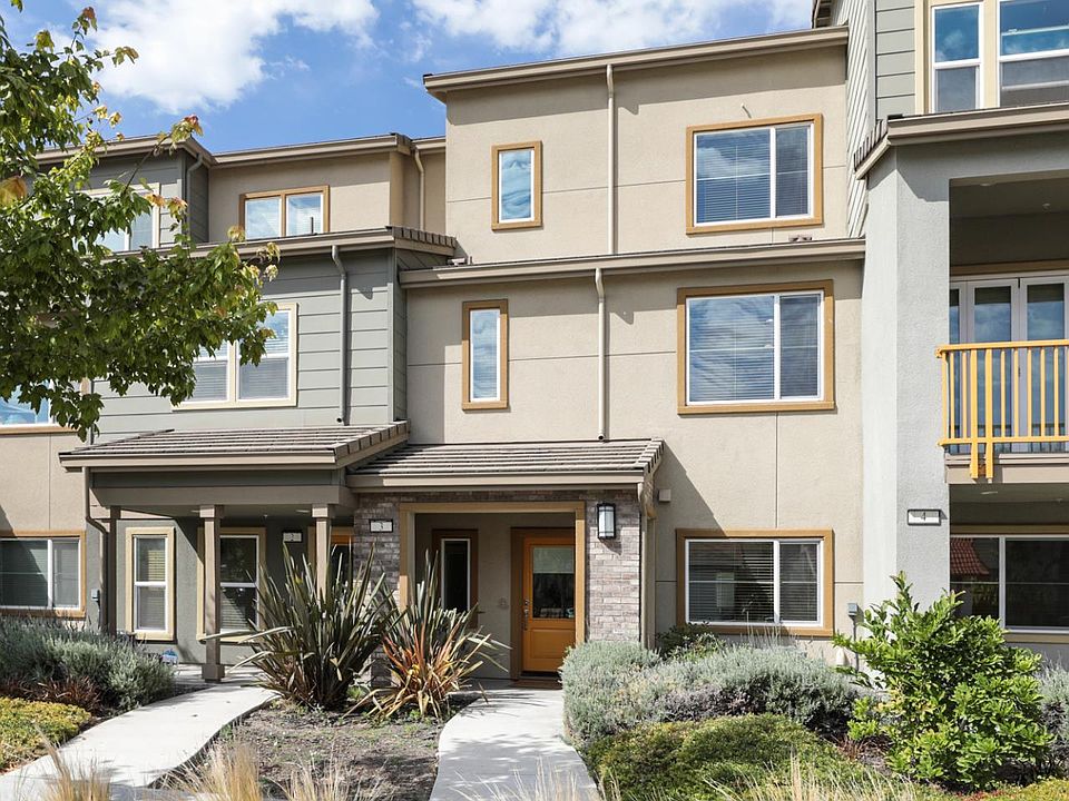 1st image of 1321 Havenwood Dr Unit 3