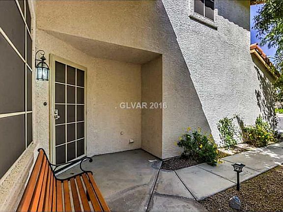 5th image of 4483 Idylwild Cir