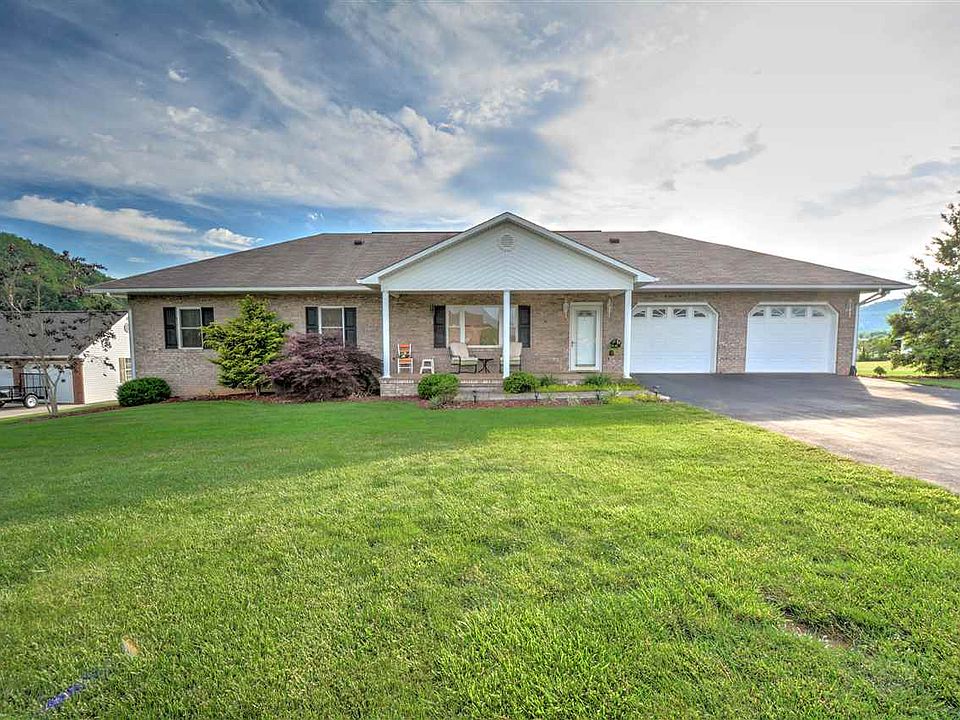 1st image of 148 Clarksdale Cir