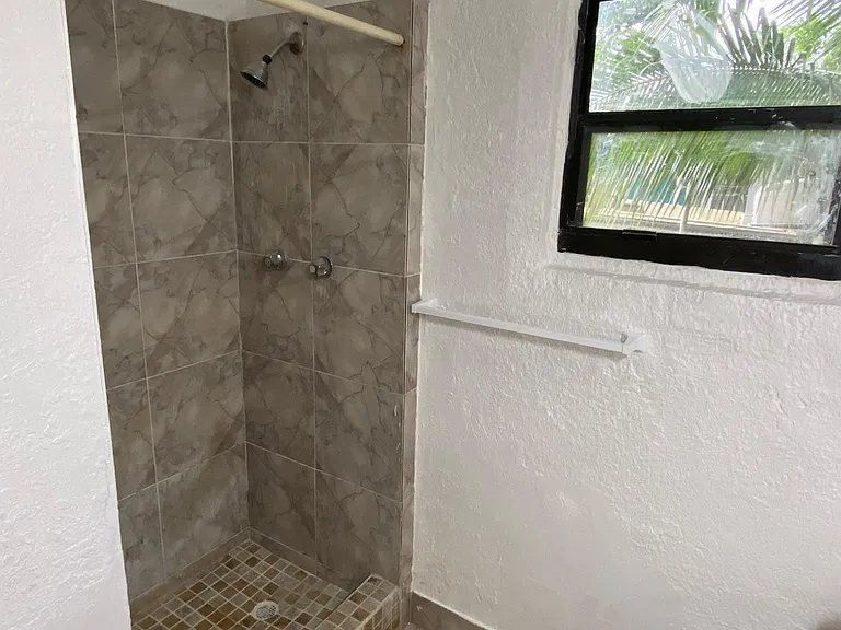 1742 NW 29th Way — Photo 7