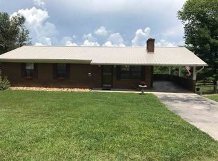 2443 Alpine St, Morristown, TN 37814
