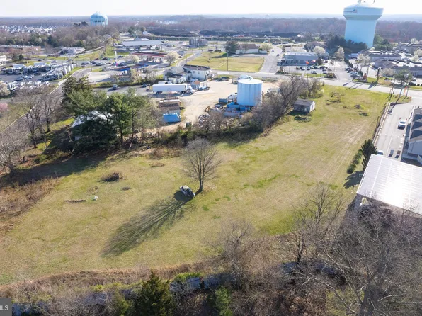 158 Blackwood Barnsboro Rd, Sewell, NJ 08080