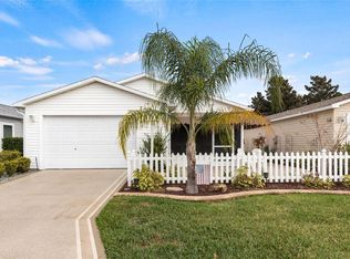 2427 Southern Oak St, The Villages, FL 32162