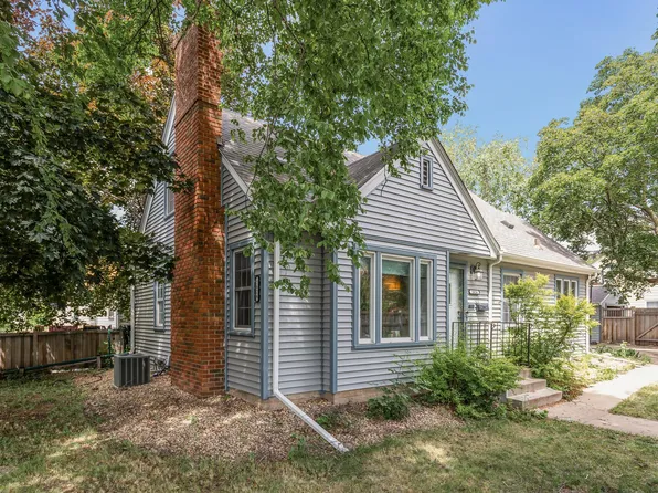 1624 Edgerton St, Saint Paul, MN 55130