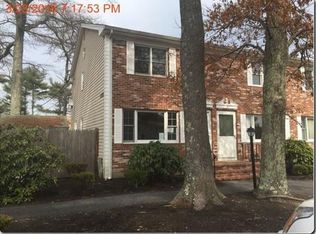 1 Robins St, East Bridgewater, MA 02333