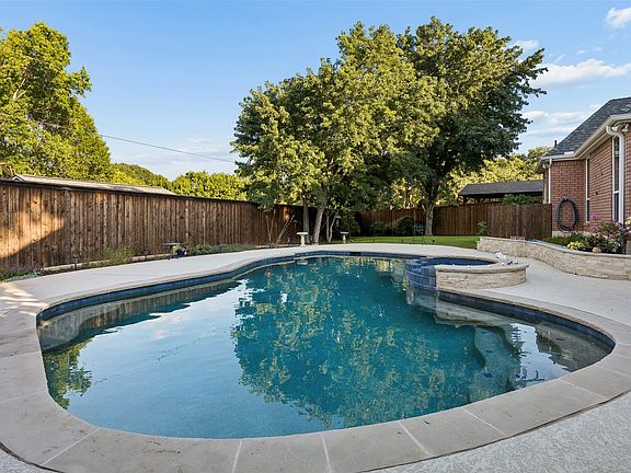 5th image of 5617 Hunterwood Ln