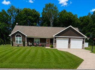 3324 Nine Penny Ln, Charlestown, IN 47111
