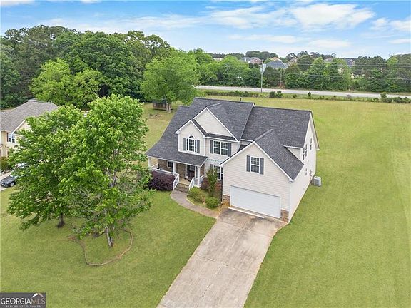 3rd image of 50 Glen Echo Dr