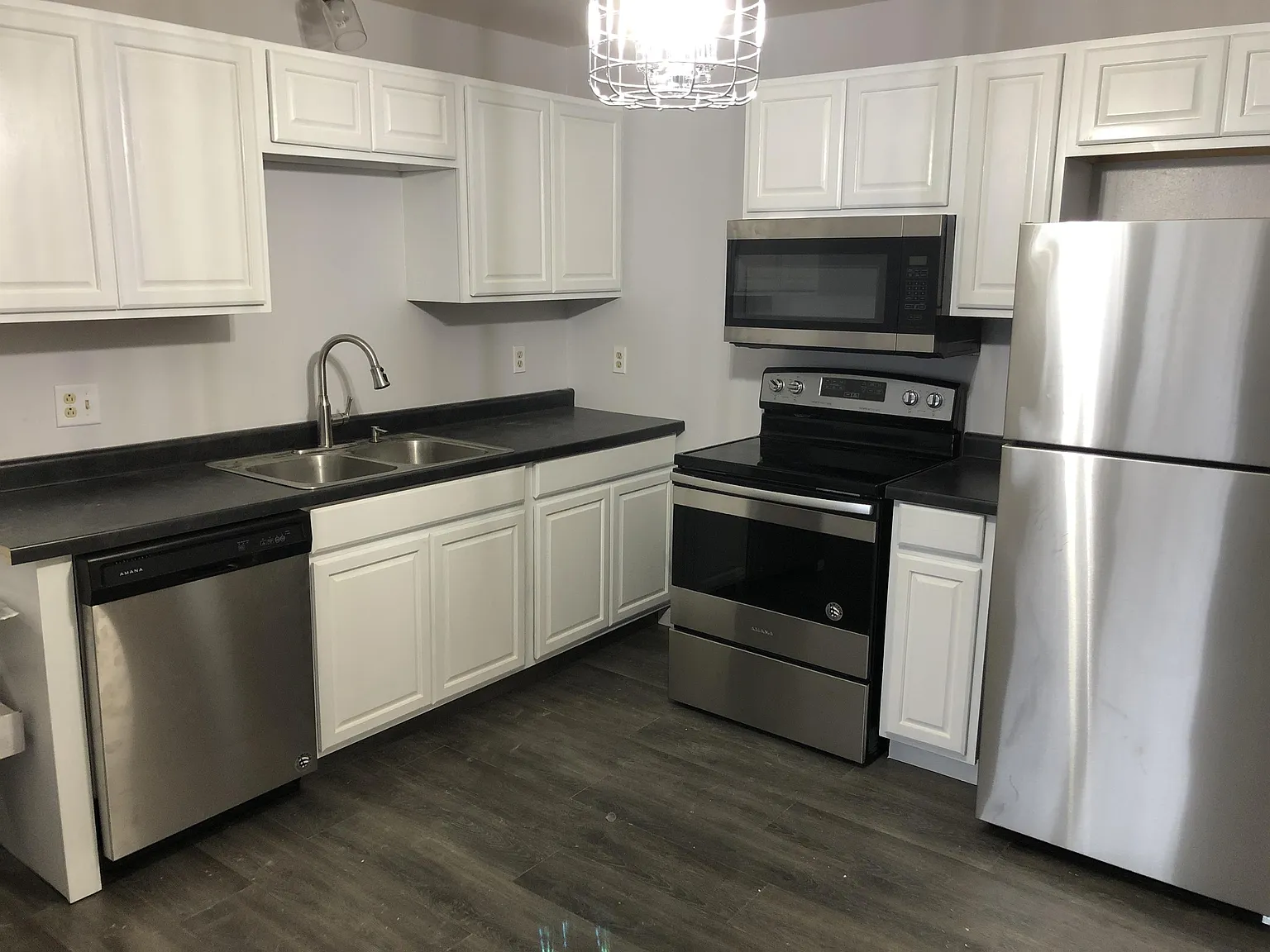 1220 Townline Rd - Unit 5 — Photo 1