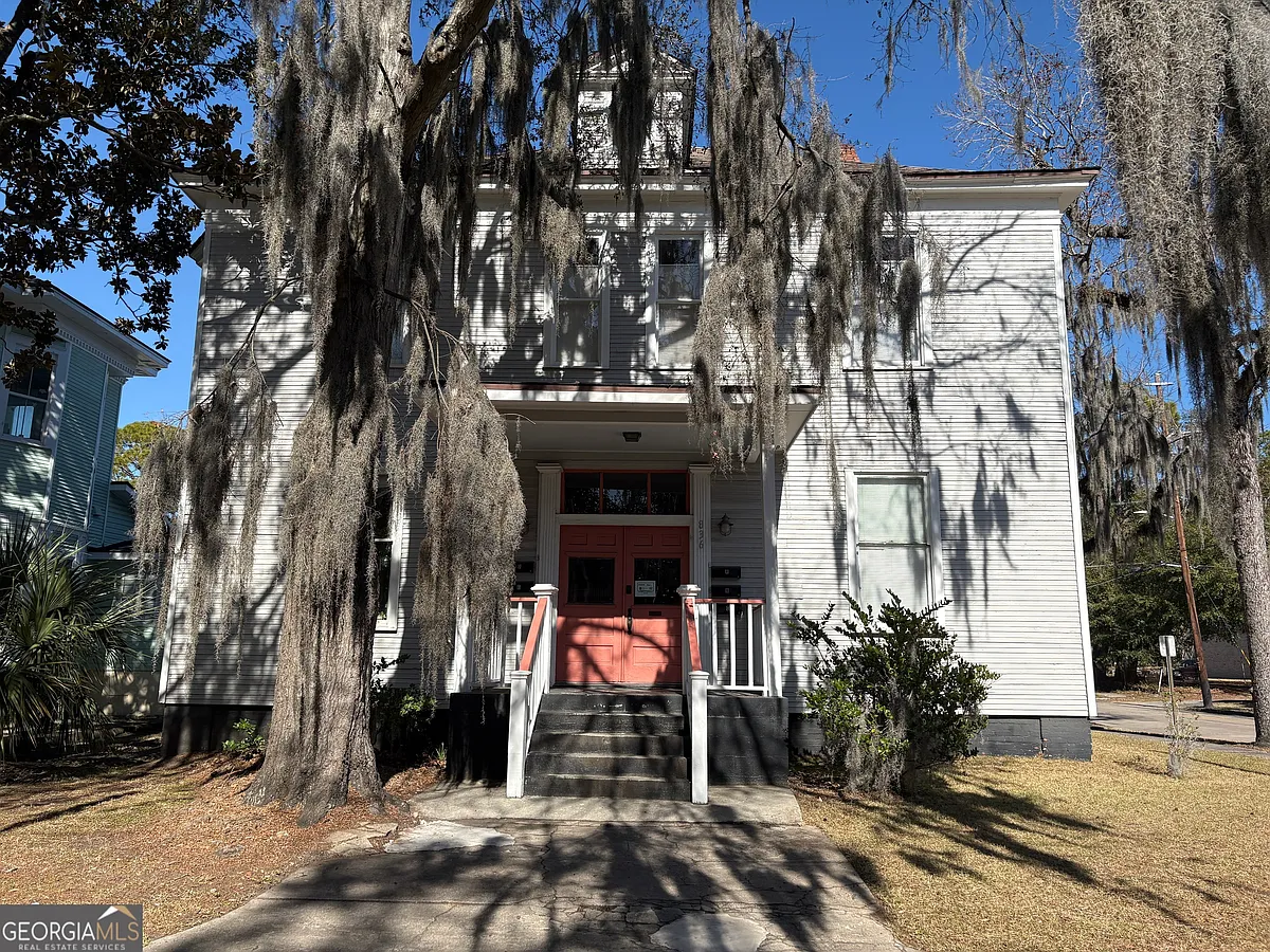 Building Photo - 836 E Henry St #C