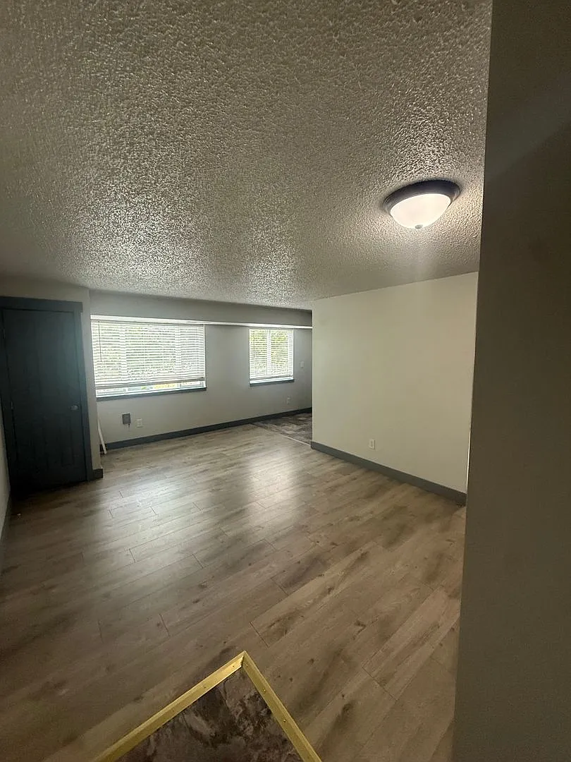 3007 E Central Ave — Photo 2