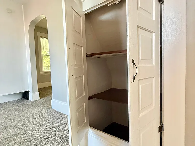 4711 Behrwald Ave #UP — Photo 22