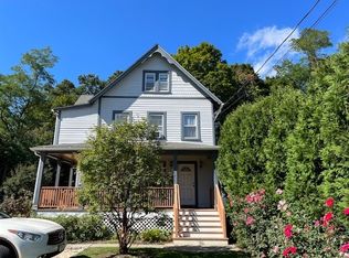 85 Strickland Rd 3RD-FL 2, Cos Cob, CT 06807