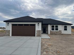 1217 Jade Dr, Rupert, ID 83350