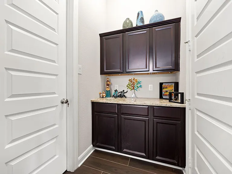 25819 Oakwood Knoll Dr — Photo 13