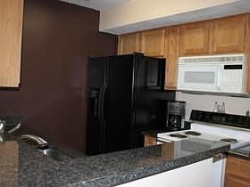 3rd image of 839 Arcadia Green Way