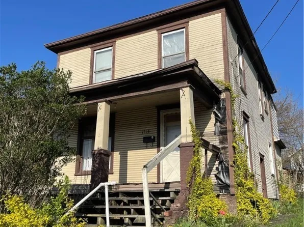 1318 Franklin St, Toronto, OH 43964