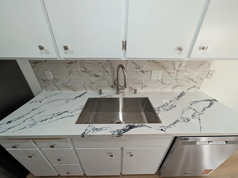 2610 S Bundy Dr #3 — Photo 5