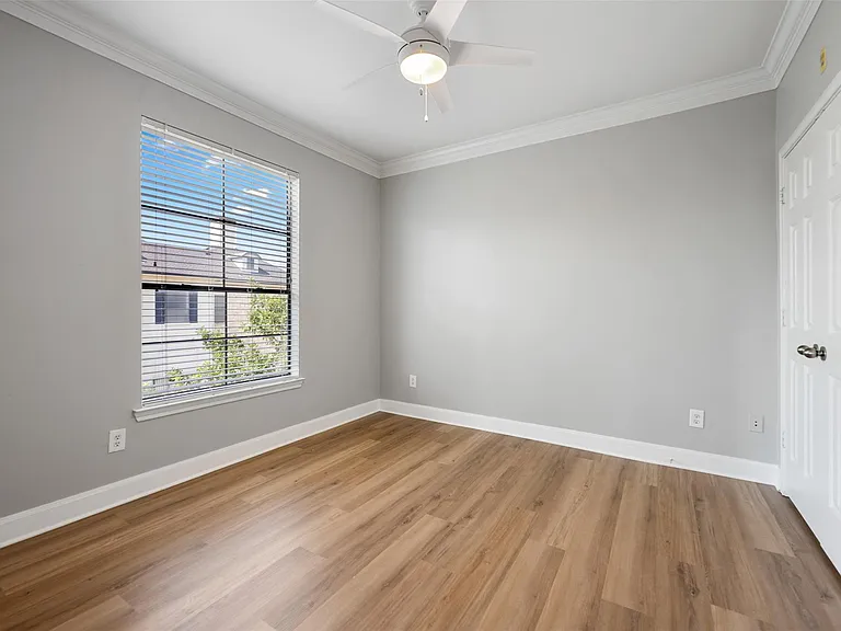 7701 Rialto Blvd #1433 — Photo 22