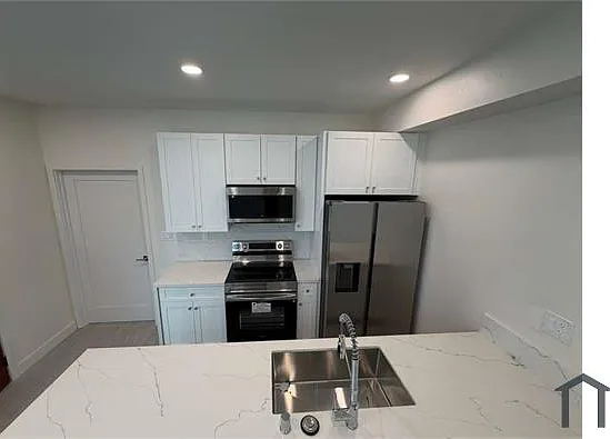 3320 Altadena Ave #101 — Photo 6