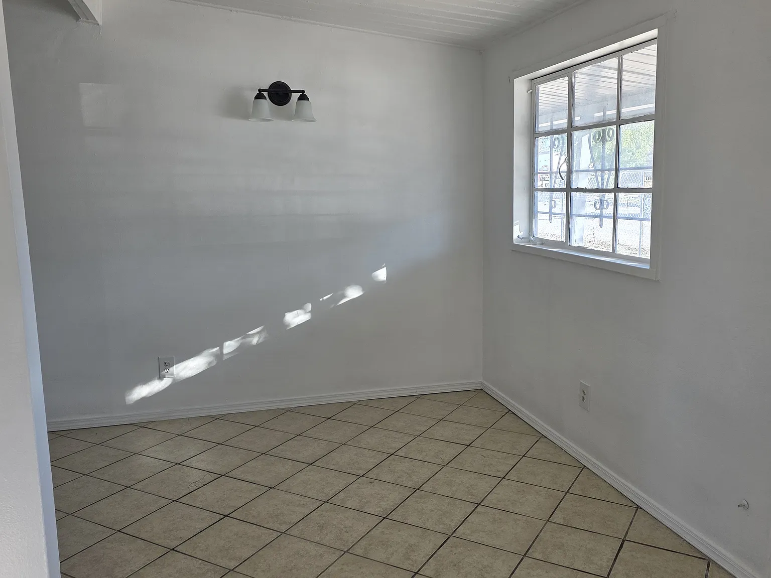 1 Bedroom 1 bath — Photo 3