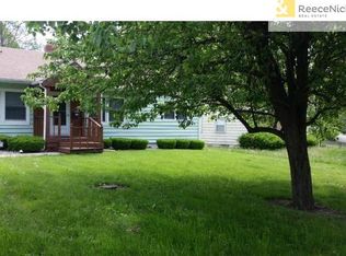 3707 S Delridge Rd, Independence, MO 64052