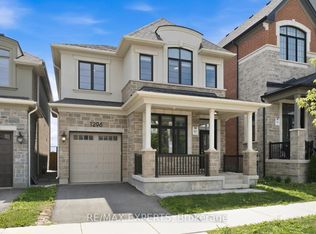 1296 Aymond Cres W, Oakville, ON L6H 7W8